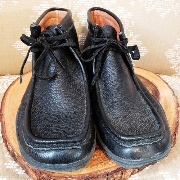 Roots Shoes Roots Pebbled Leather Waterproof Windsorl Boots Poshmark